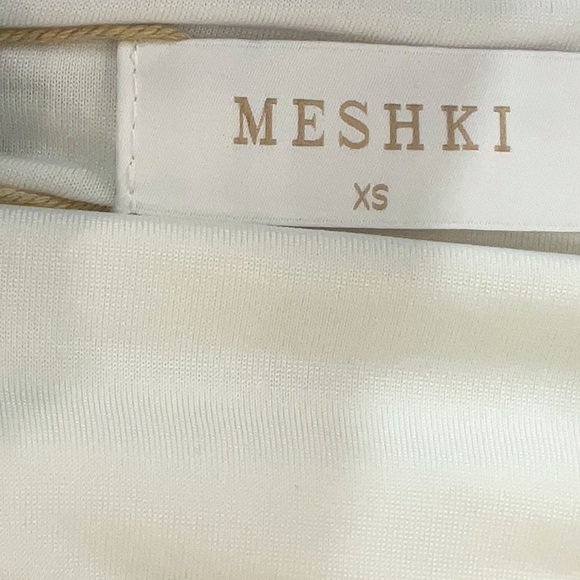 Meshki rosette top white black nwt XS - Picture 3 of 3